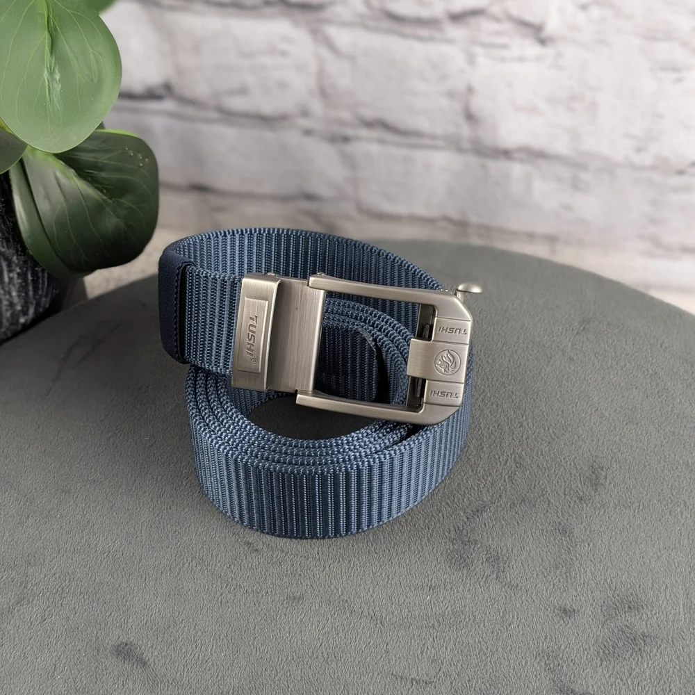 Men's Tactical Belt With Ratcheting Style Metal Buckle Black & Blue